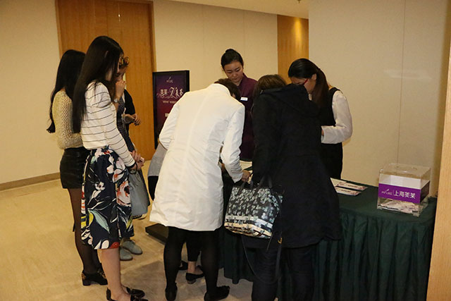 美莱VIP们签到进场