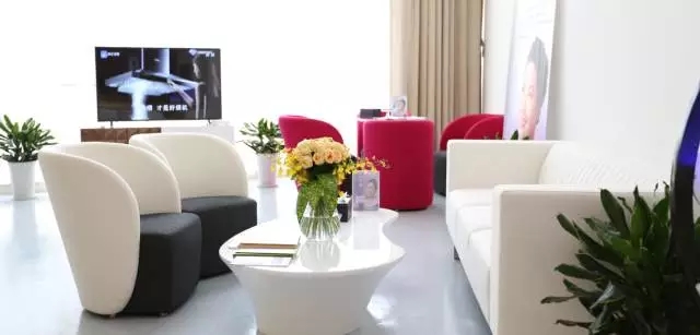 上海美莱休息区