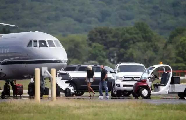 霉霉的私人飞机
