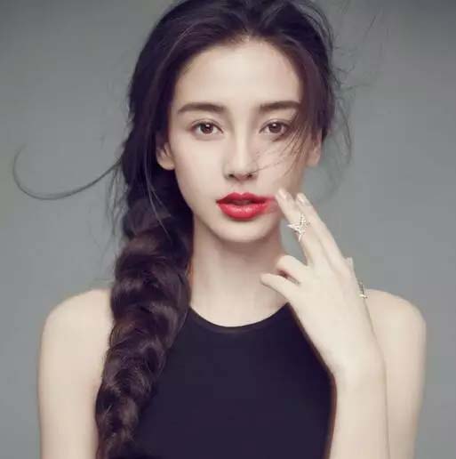 德混血Angelababy