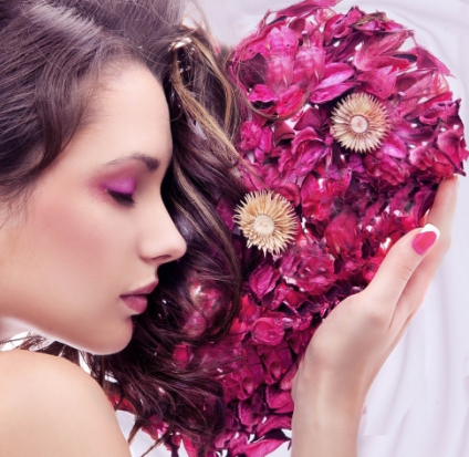 假体隆鼻看起来会很假吗