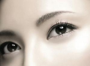 美莱埋线双眼皮