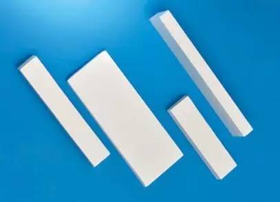 上海隆鼻那种材料好