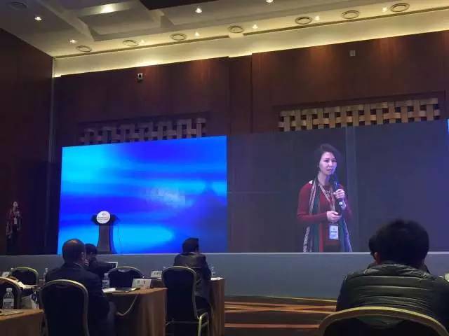 杜医生发表讲话