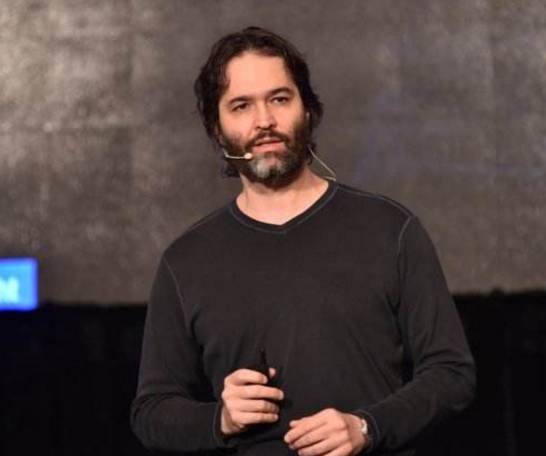 Dr.Mauricio de Maio,MD Codes?“花漾新龄”注射技术的创始人