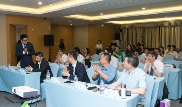 2017艾尔建全国胸部整形