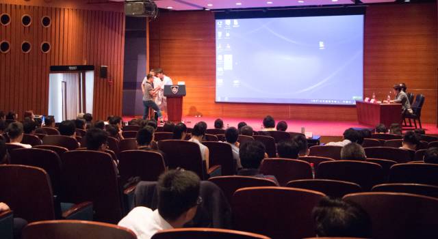 杜医生教授受邀参加大会