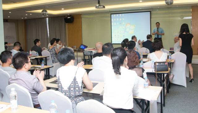 脂肪学术研讨会会议现场