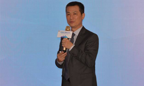 美莱集团胸部整形技术总监栗勇教授