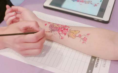 上海美莱半很长时间纹绣