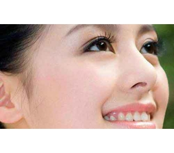 <a href='/' target='_blank'><u>上海美莱</u></a>医院做双眼皮整形手术