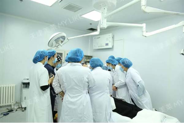 <a href='/' target='_blank'><u>上海美莱</u></a>注射丰唇