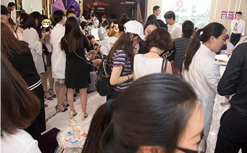 美莱医院举办《太平盛世,制扇至美》 沙龙活动