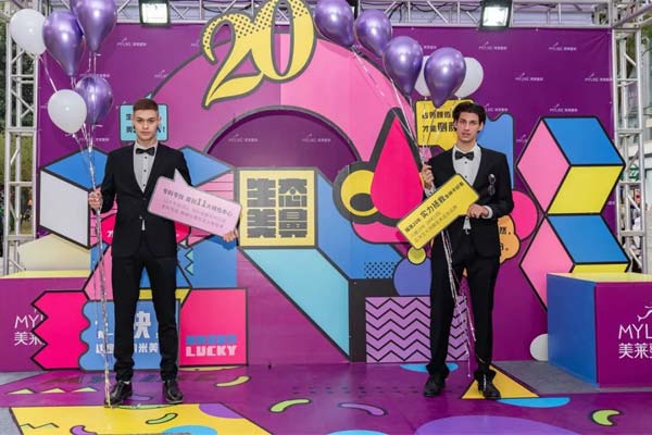 脸上的雀斑很多要怎么才能去除啊