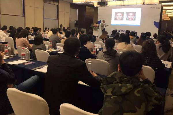 美莱牙齿矫正马拉松，隐适美矫正绽放你的魅力