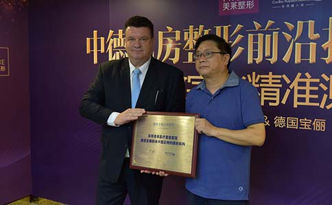 上海做假体隆鼻术后怎么护理,才能恢复更快