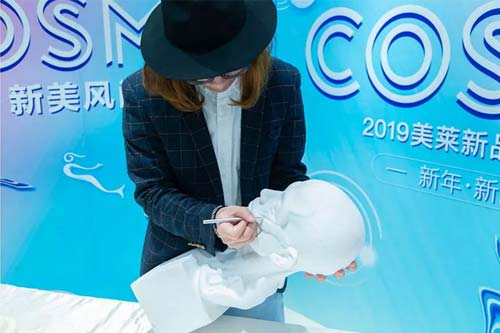 上海自体软骨隆鼻是较久吗,术后会发生移位吗