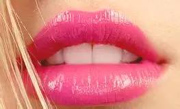 假体隆鼻并发症是什么,隆鼻有风险吗?