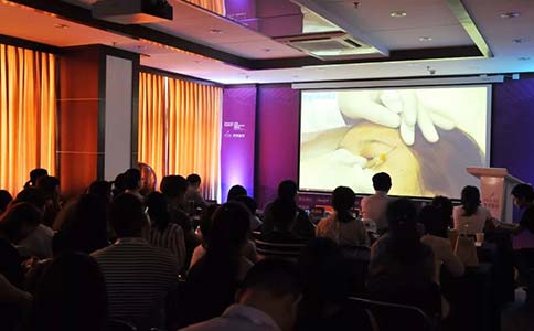 美莱医生告诉你:双眼皮修复的价格贵不贵?