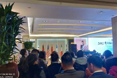 上海美莱袁玉坤说》》》面部吸脂手术,真正了解的有多少?