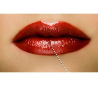 上海埋线和割双眼皮的区别是什么