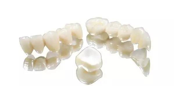 双眼皮手术多少钱在上海