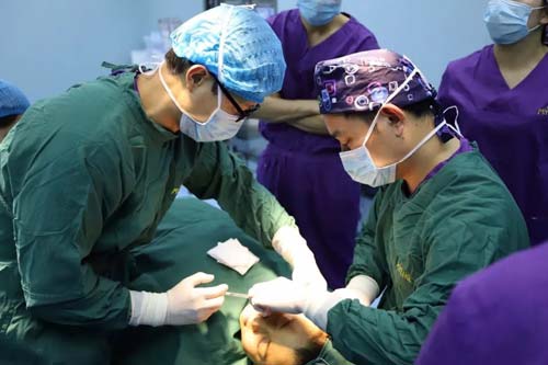 自体脂肪丰胸需要多久可以恢复